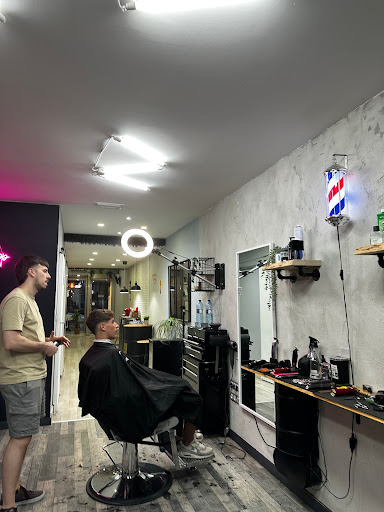 LE BARBIER STUDIO’S - peluquería/barberia - barber shop Alicante