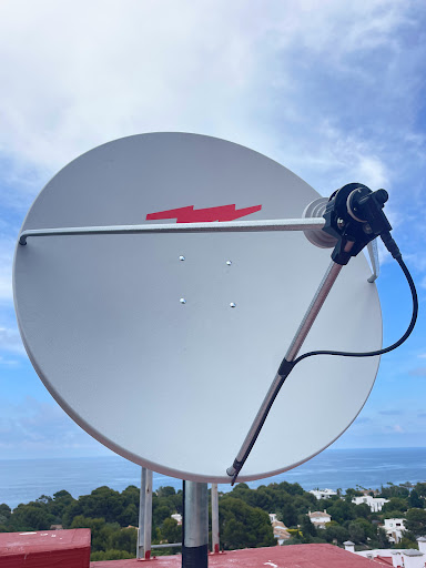 DIGITALDENIA Asistencia Técnica Antenas TDT y Satélite, Cámaras Videovigilancia, Alarmas, control accesos